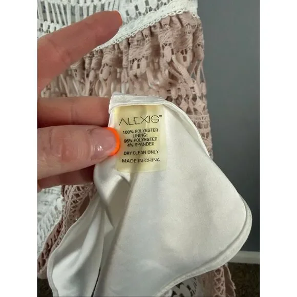 Alexis Melania Dress White Beige Women’s Size M - Picture 7 of 9